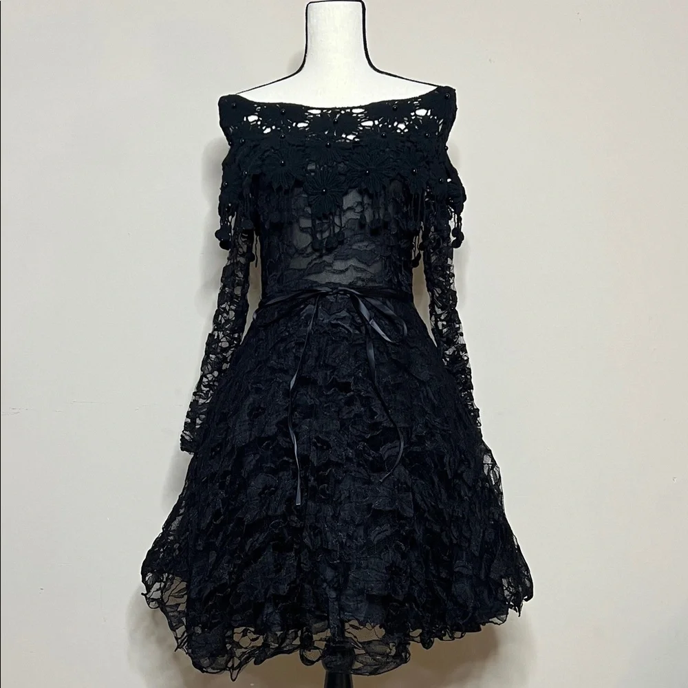 🖤Elegant Black Lace Off-Shoulder Dress - Picture 1 of 16